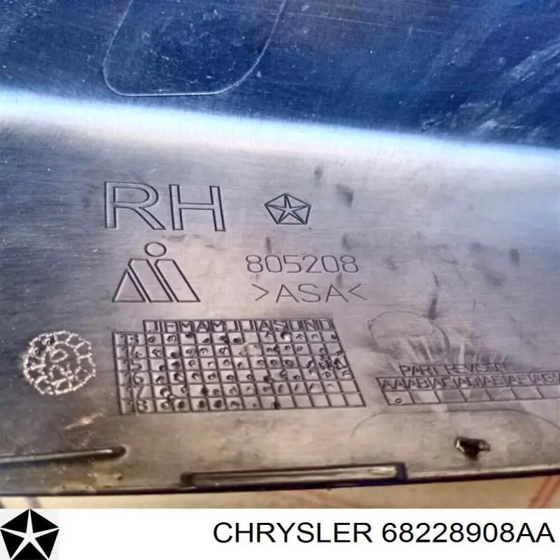 68228908AA Chrysler Накладка дзеркала заднього виду, права