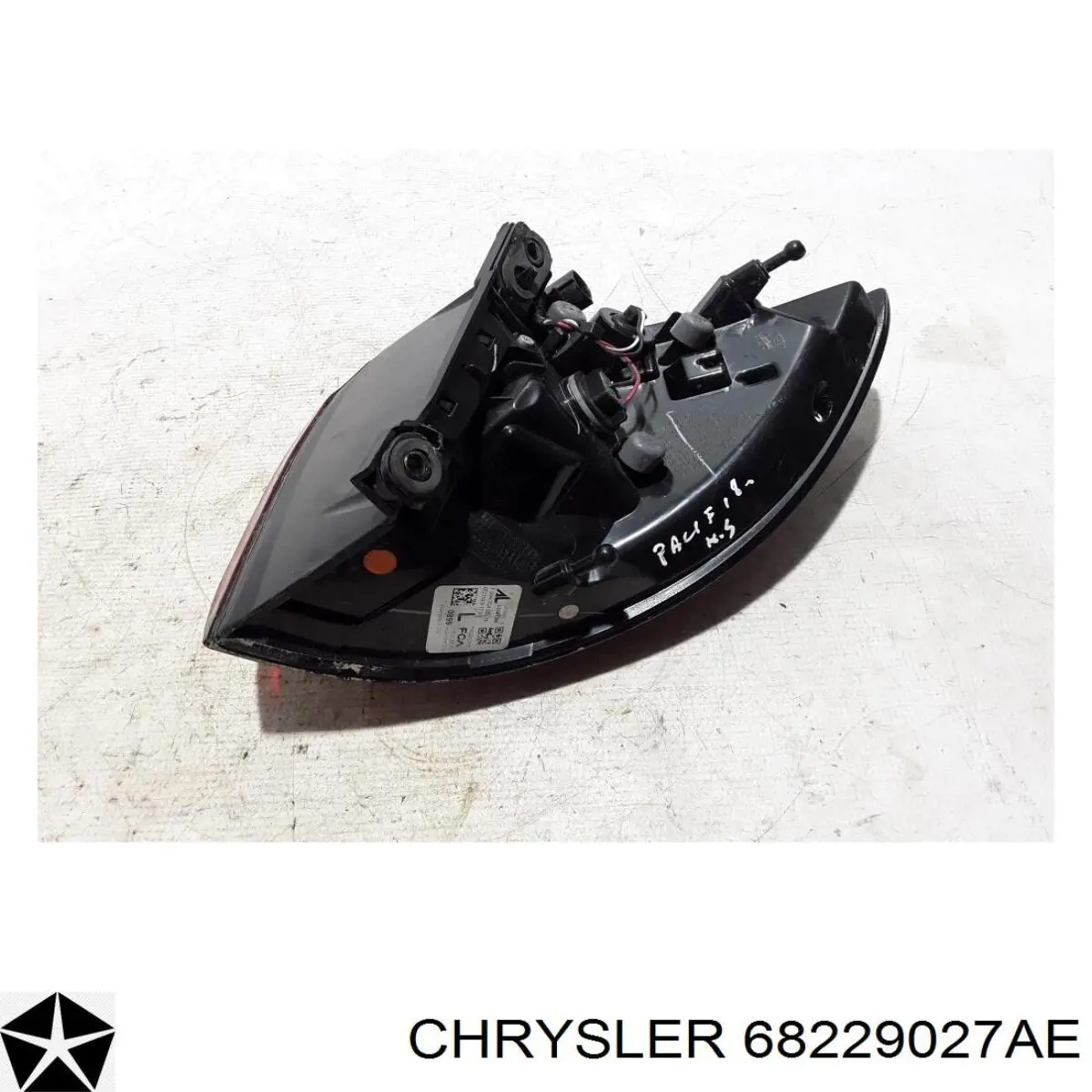 Задня ліва зовнішня фара Chrysler 68229027AB ціна, від 126.69 USD