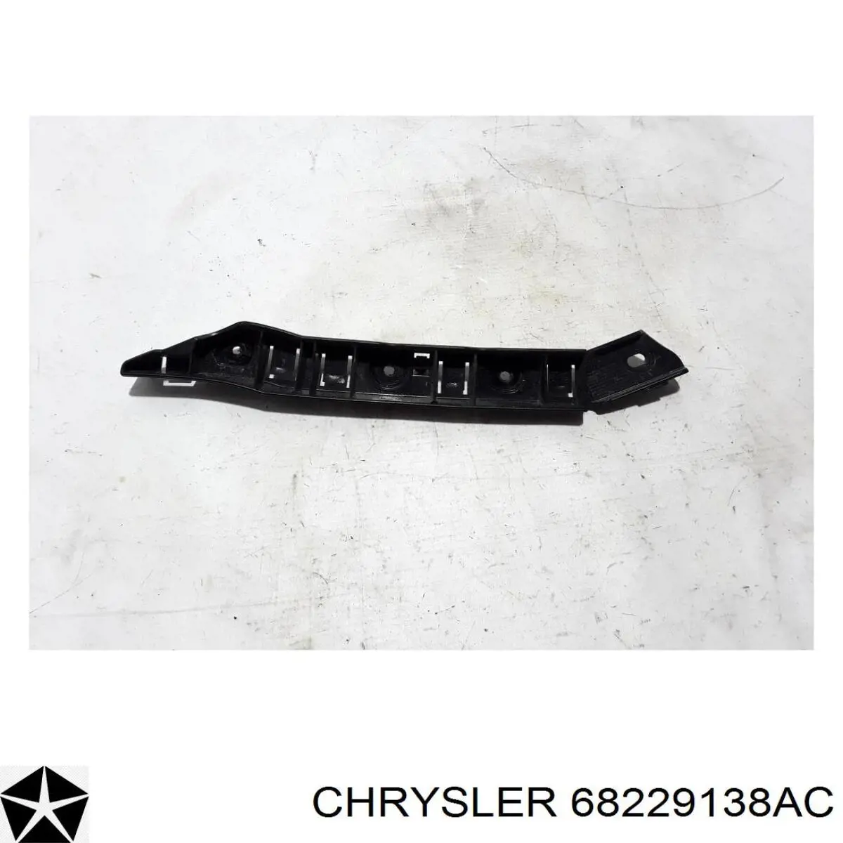 Направляюча переднього бампера, права Chrysler 68229138AC ціна, від 3.58 USD
