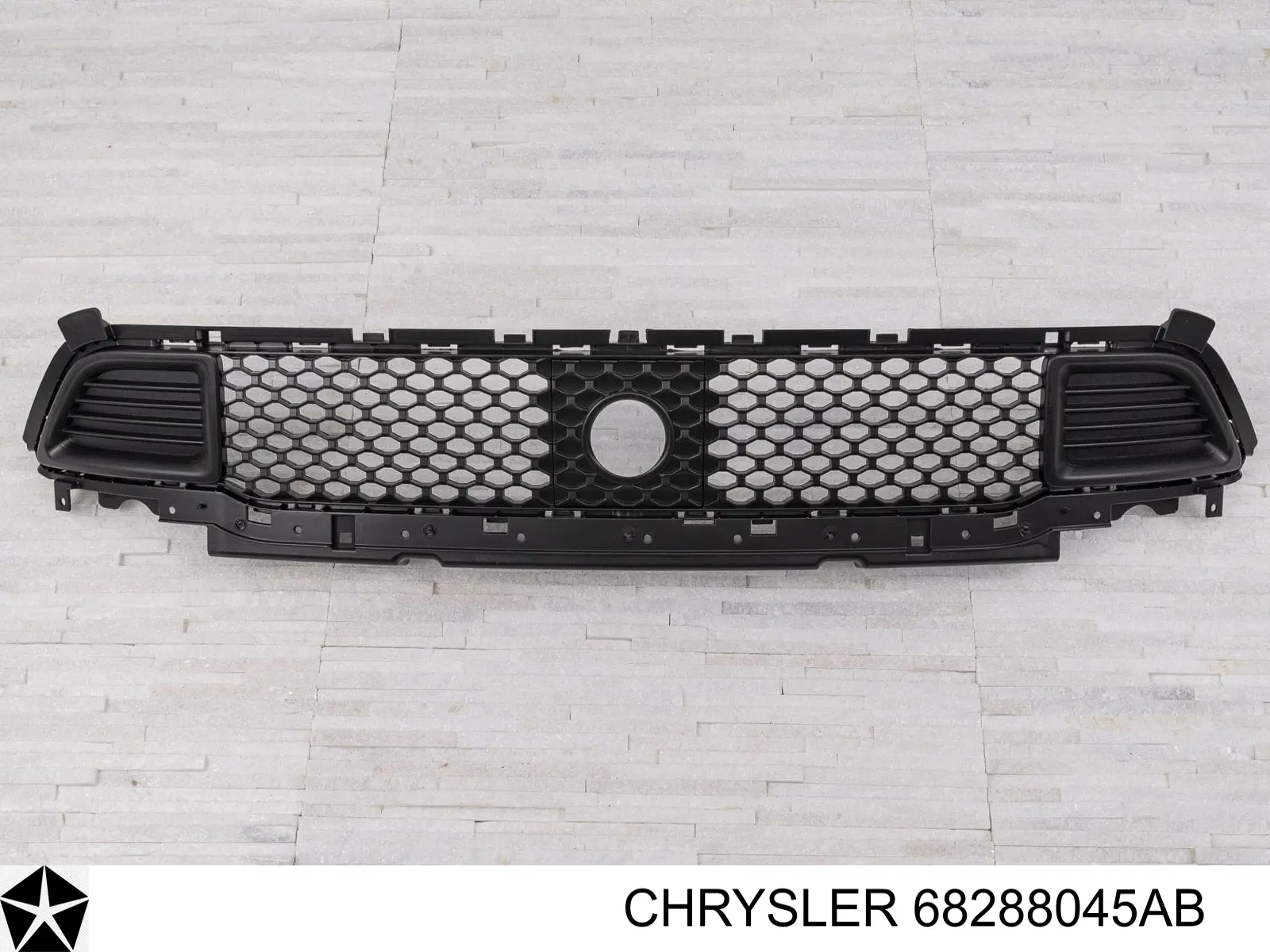 Решітка переднього бампера, центральна FPS FP3813919 ціна, від 45.75 USD