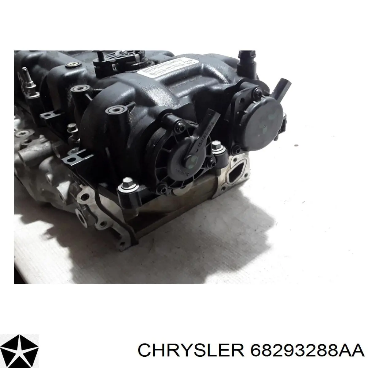 Головка блока циліндрів (ГБЦ), права Chrysler 68293288AB ціна, від 180.60 USD