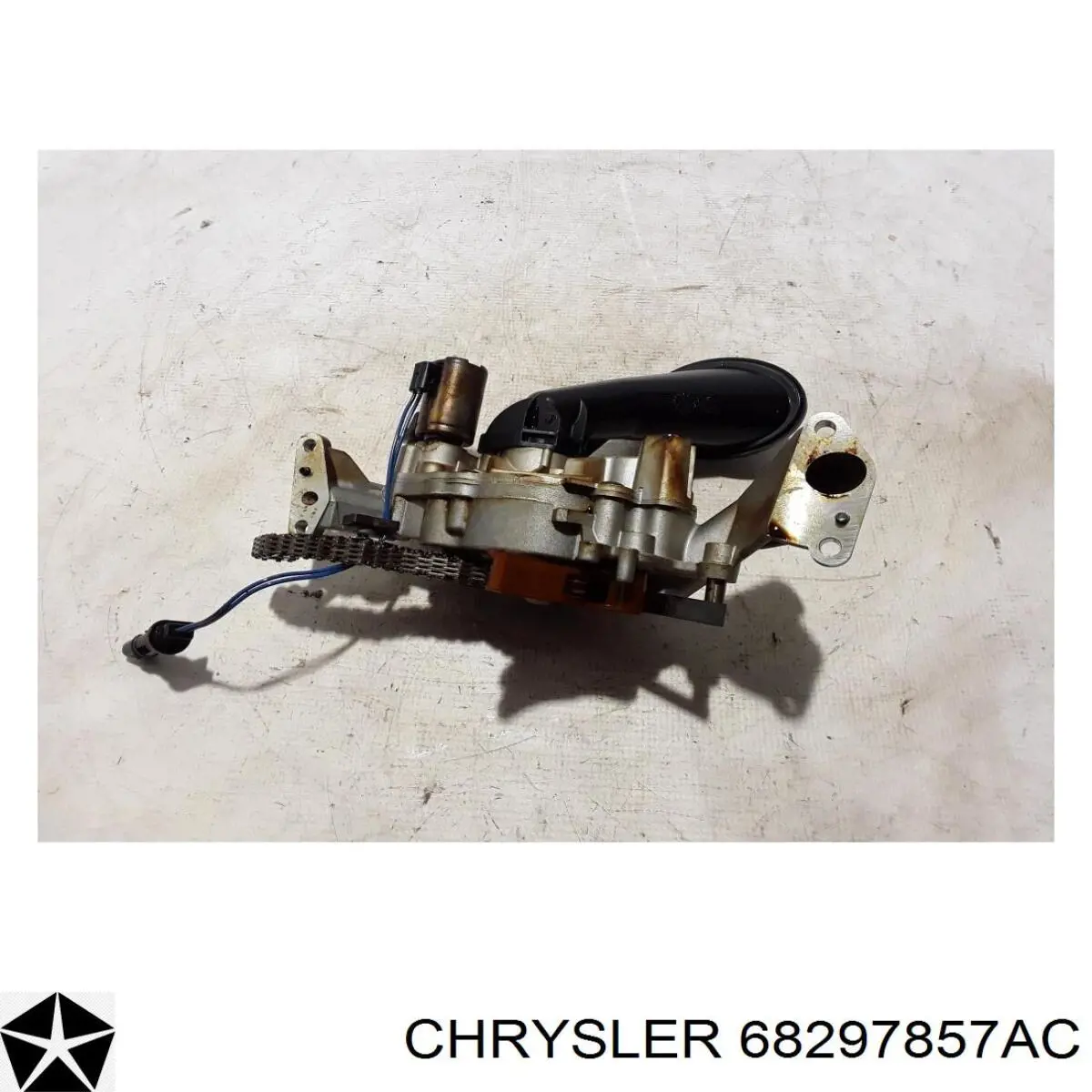 Помпа масляна Chrysler 68297857AE ціна, від 189.82 USD