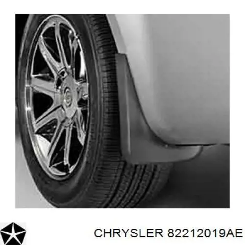 82212019 Chrysler Комплект передніх бризковиків