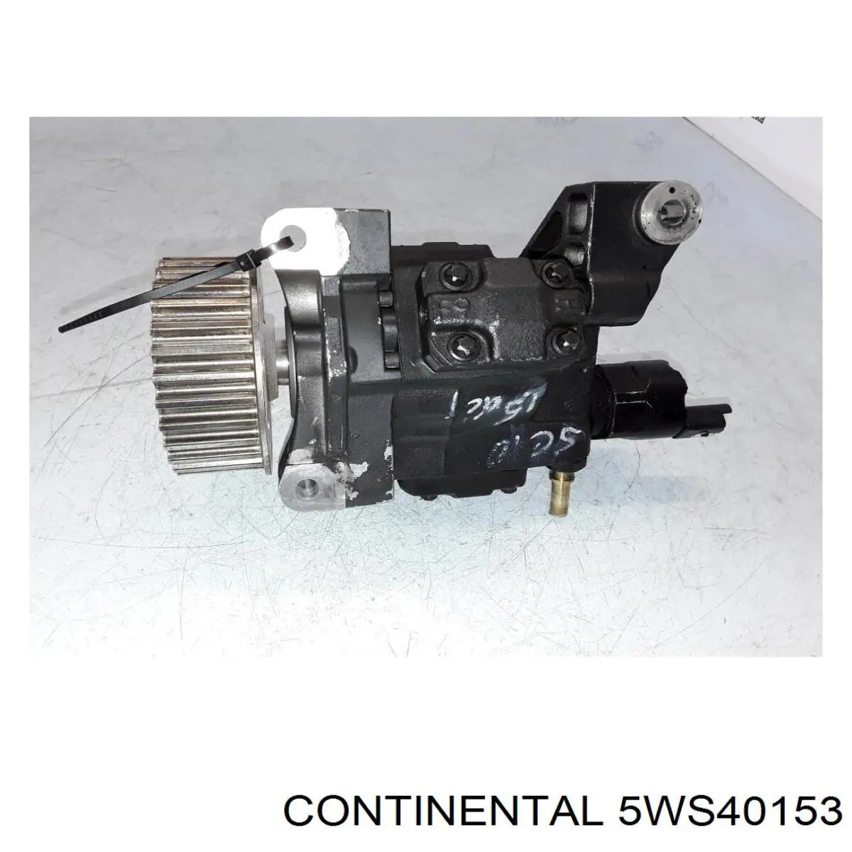 Паливний насос високого тиску 5WS40153 Continental/Siemens