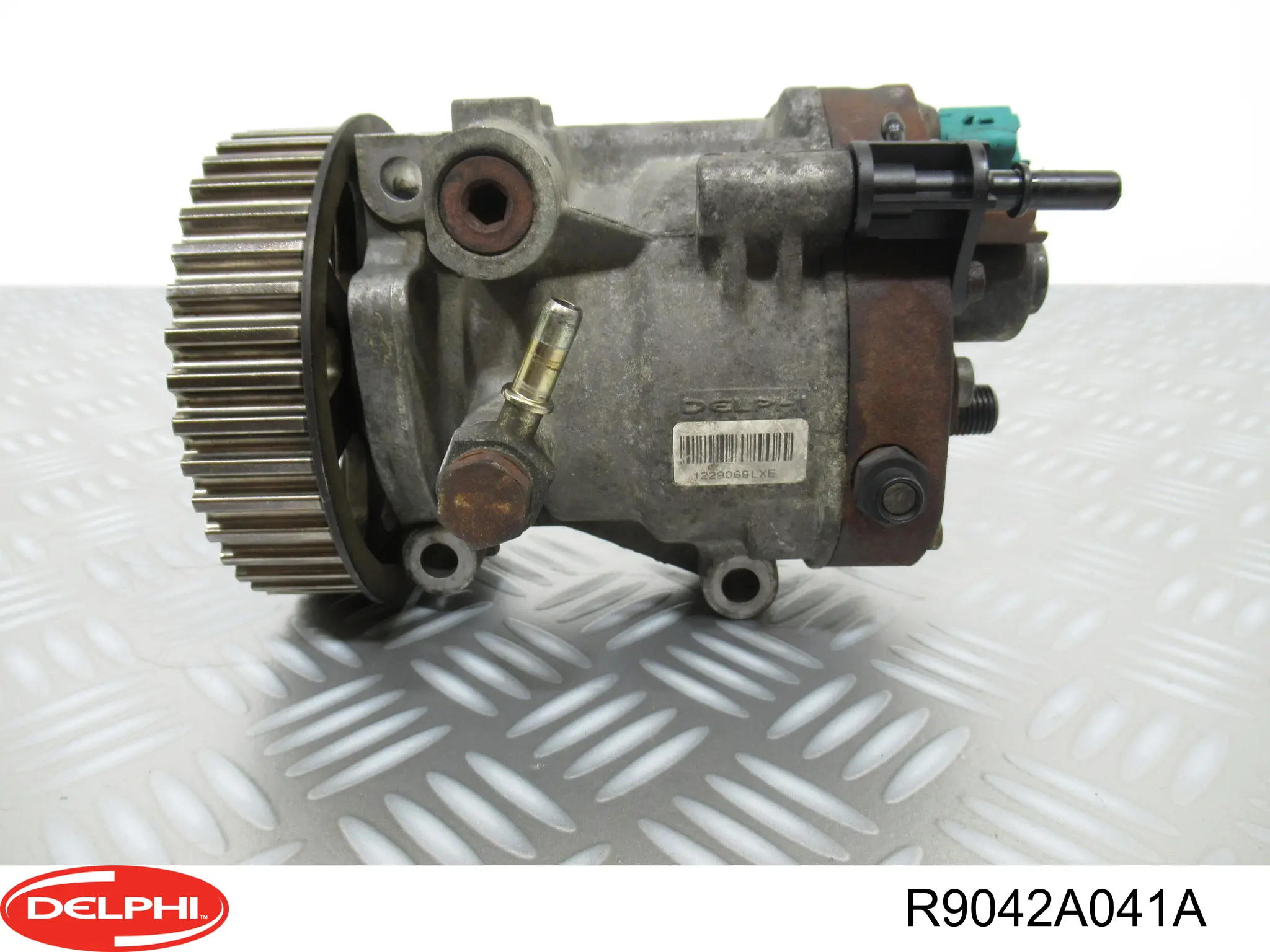 Насос паливний високого тиску Delphi R9042A041A ціна, від 131.14 USD