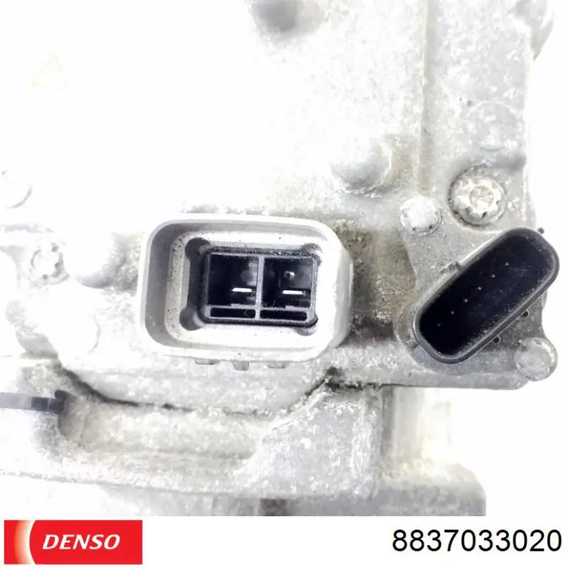 Компресор кондиціонера 0422000463 Toyota