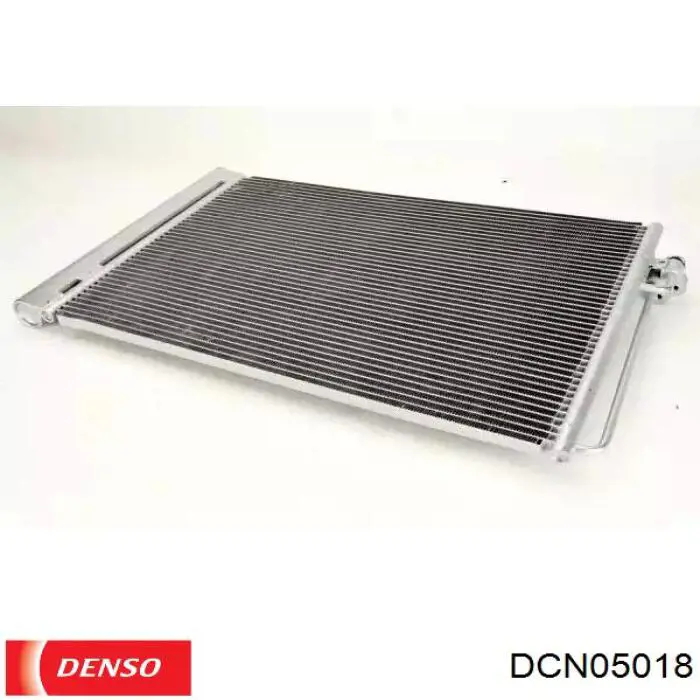 Купити DCN05018 Denso Радіатор системи охолодження кондиціонера