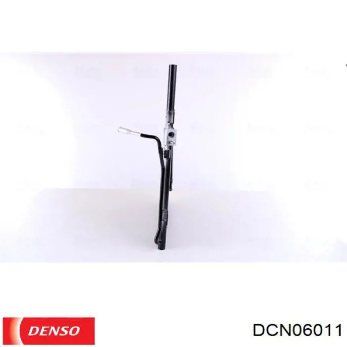 DCN06011 Denso радіатор кондиціонера