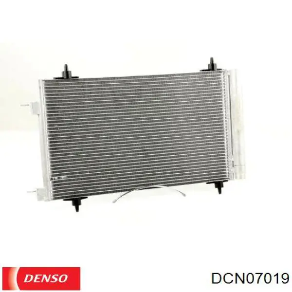 Радіатор охолодження кондиціонера Denso DCN07019