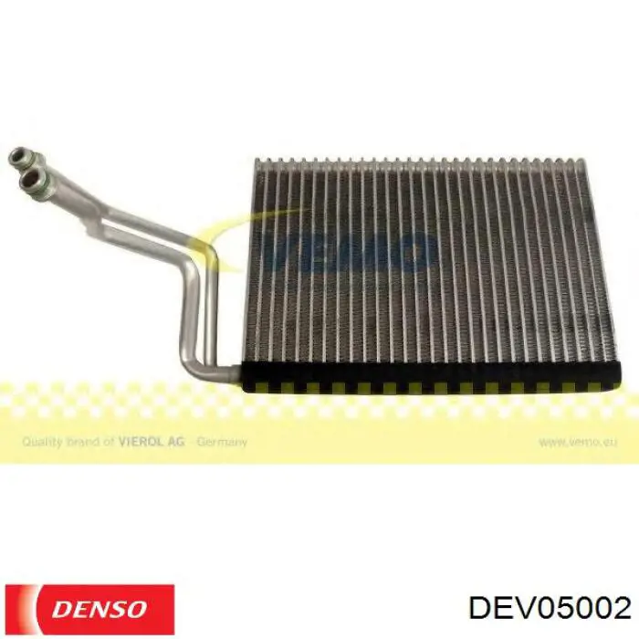 Випарник Denso DEV05002