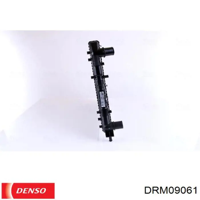 Радіатор основний Denso DRM09061 ціна, від 59.12 USD