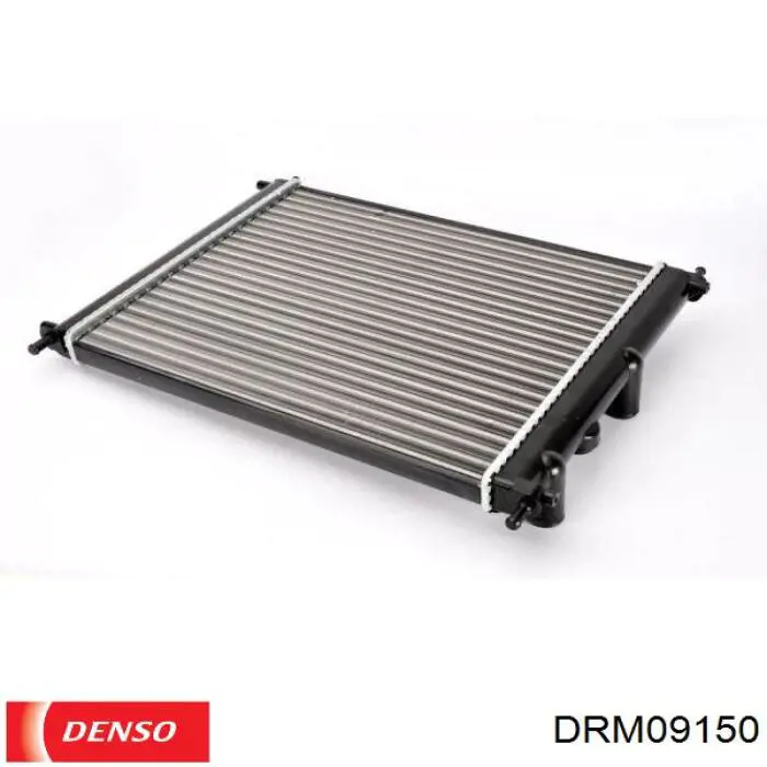 DRM09150 Denso радіатор охолодження двигуна