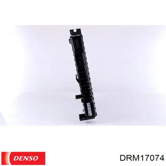 Радіатор основний Denso DRM17074 ціна, від 130.43 USD