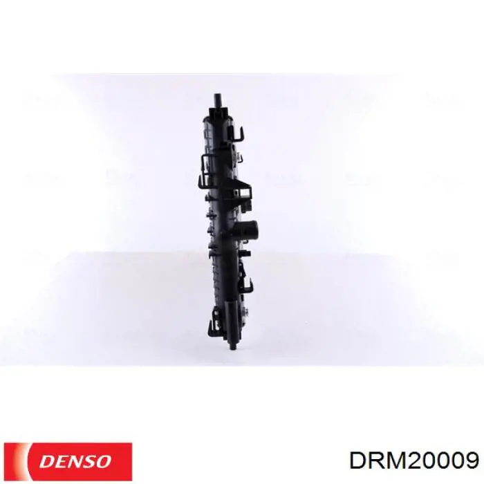 DRM20009 Denso Радіатор охолодження двигуна