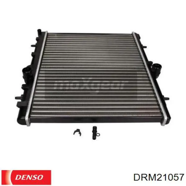 Купити DRM21057 Denso Радіатор двигуна