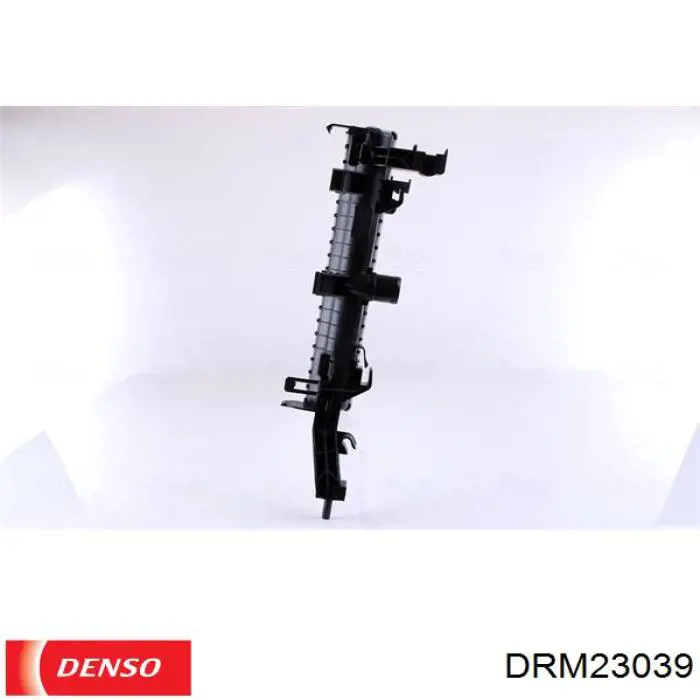 Радіатор основний Denso DRM23039 ціна, від 183.15 USD