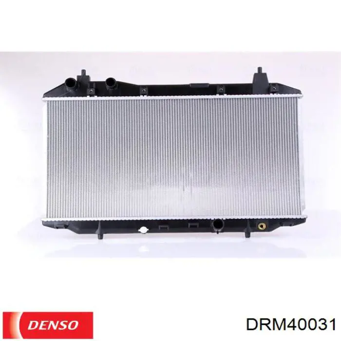 Радіатор охолодження двигуна DRM40031 Denso