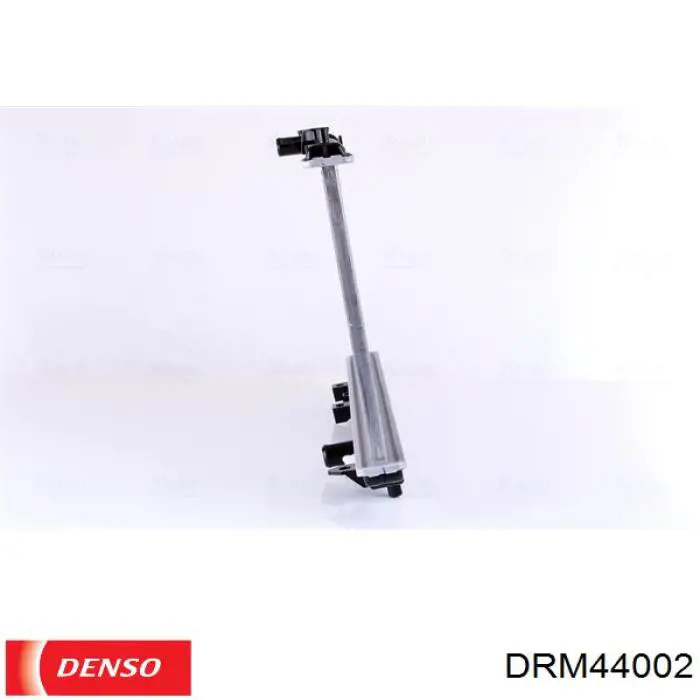 Радіатор охолодження двигуна DRM44002 Denso