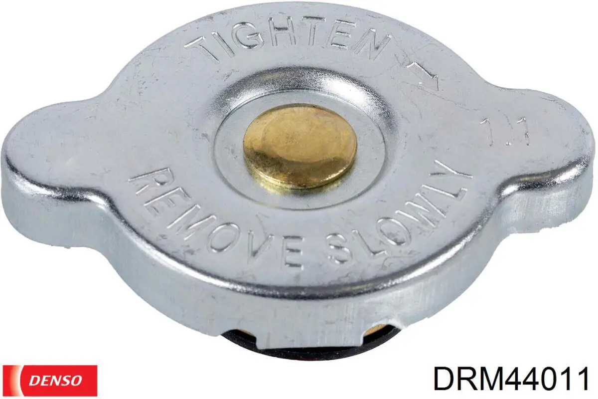 Радіатор основний Denso DRM44011 ціна, від 92.10 USD