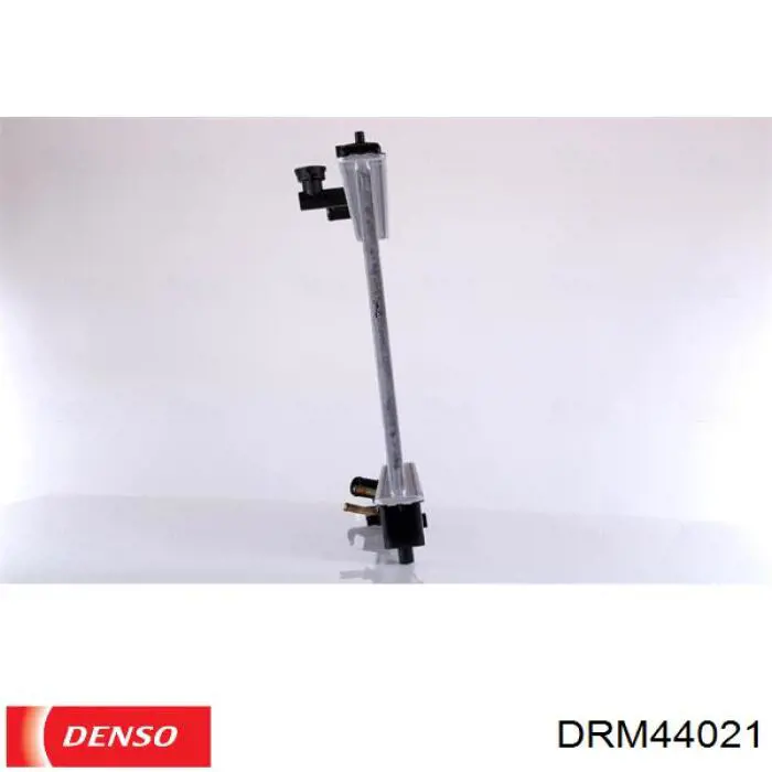 Купити DRM44021 Denso Радіатор двигуна