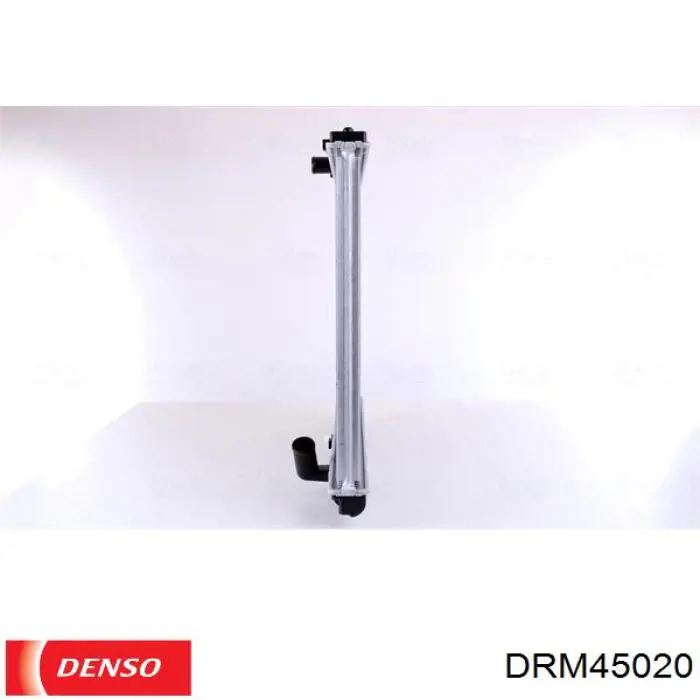 Радіатор основний Denso DRM45020 ціна, від 97.23 USD