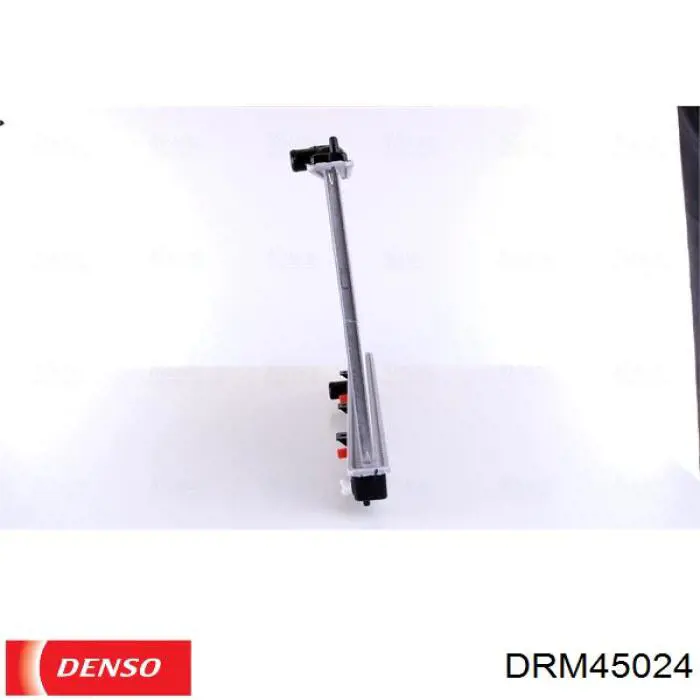 DRM45024 Denso Радіатор охолодження двигуна