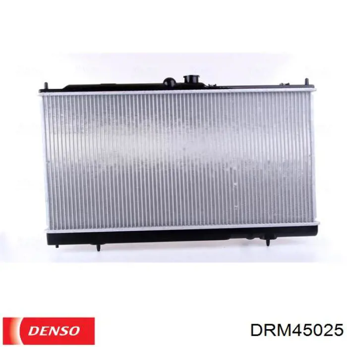 DRM45025 Denso радіатор охолодження двигуна