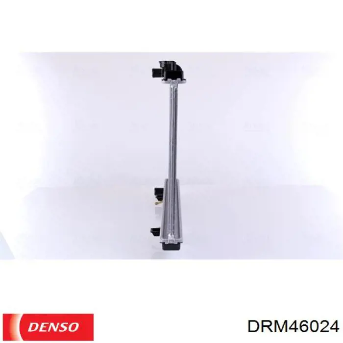 DRM46024 Denso Радіатор охолодження двигуна