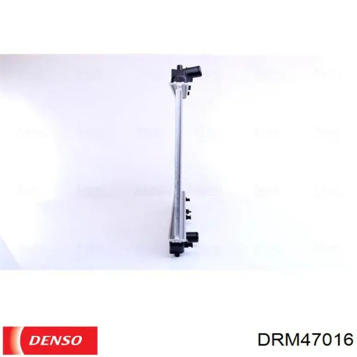 Радіатор основний Denso DRM47016 ціна, від 96.07 USD
