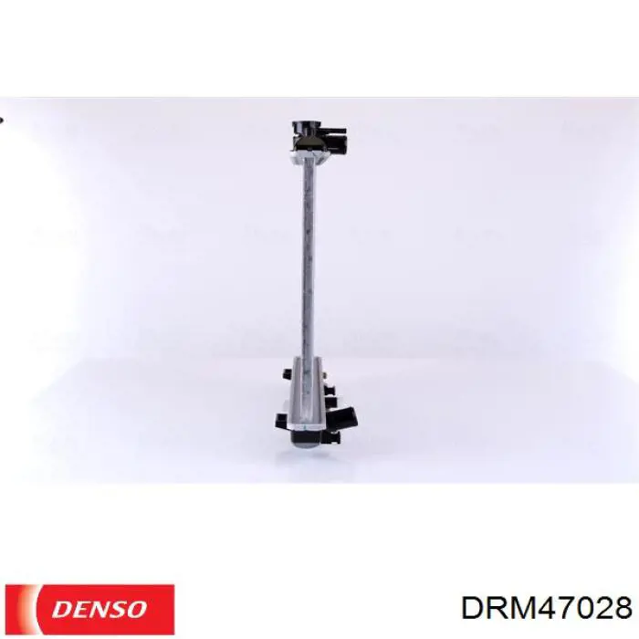 Радіатор основний Denso DRM47028 ціна, від 125.73 USD
