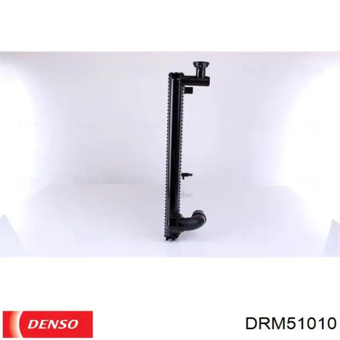 Радіатор основний Denso DRM51010 ціна, від 124.54 USD