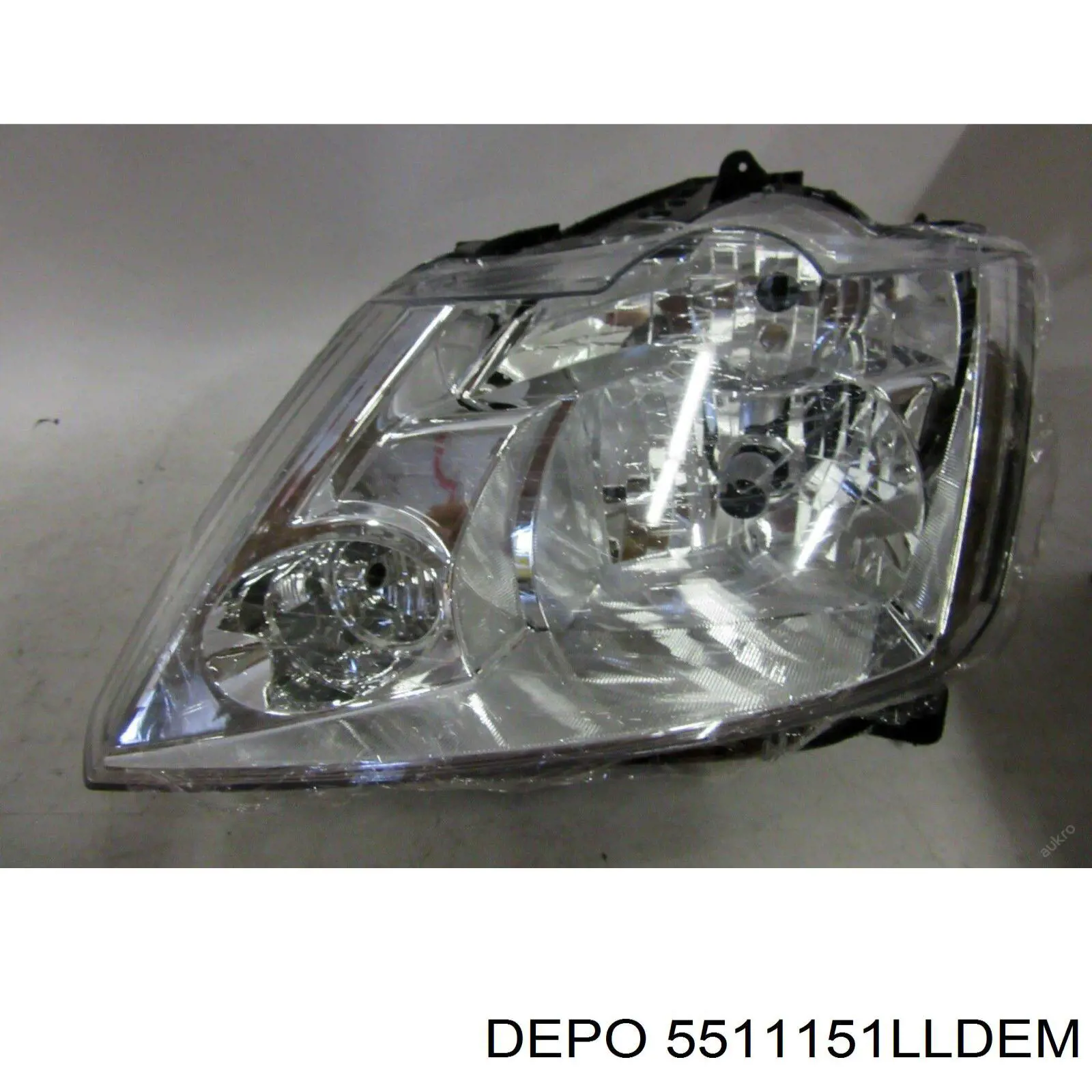 8200301829 Renault (RVI) Фари