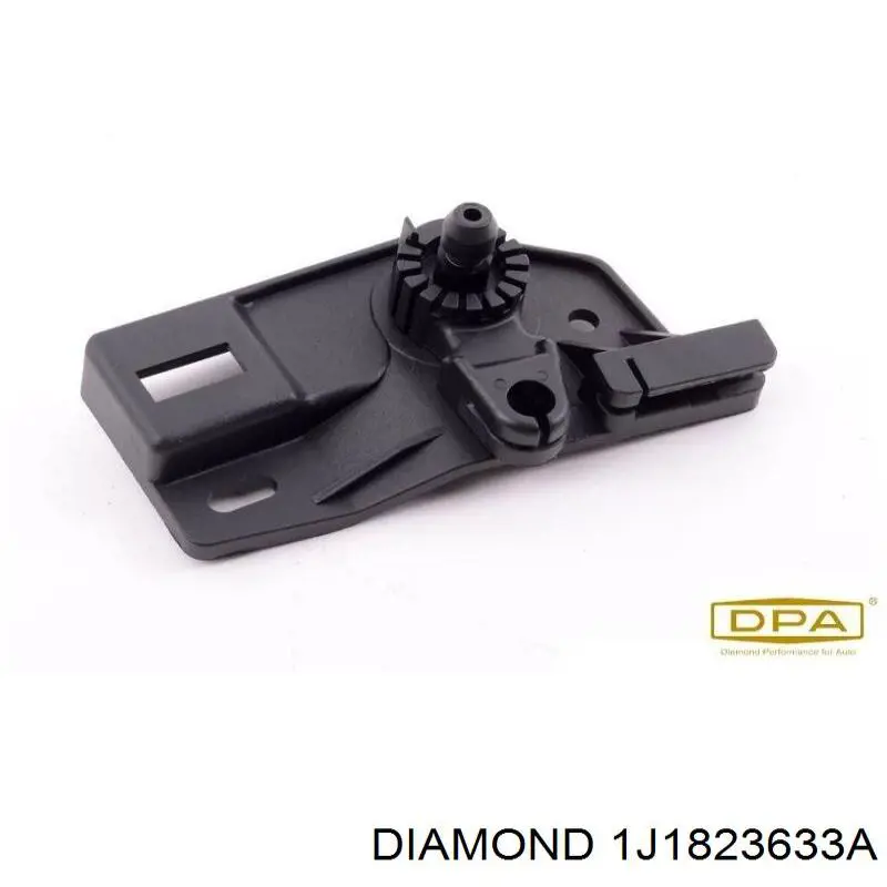 Кронштейн ручки відкривання капота Autotechteile 3823013 ціна, від 4.15 USD