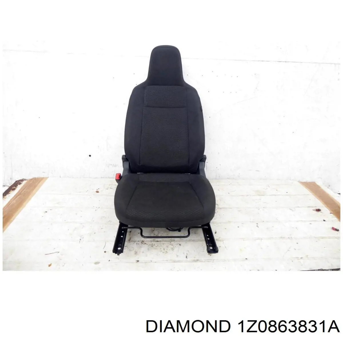 Купити 1Z0863831A Diamond/DPA Ізоляція моторного відсіку