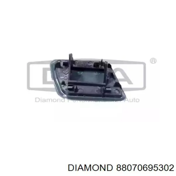 88070695302 Diamond/DPA накладка форсунки омивача фари передньої
