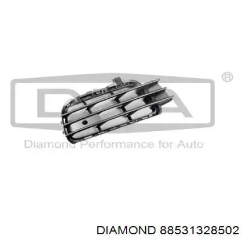Решітка переднього бампера, права Diamond/DPA 88531328502 ціна, від 25.69 USD