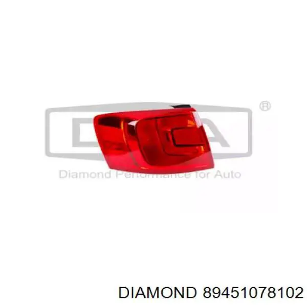 89451078102 Diamond/DPA Задній лівий зовнішній ліхтар