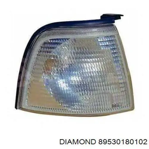89530180102 Diamond/DPA Поворотник правий