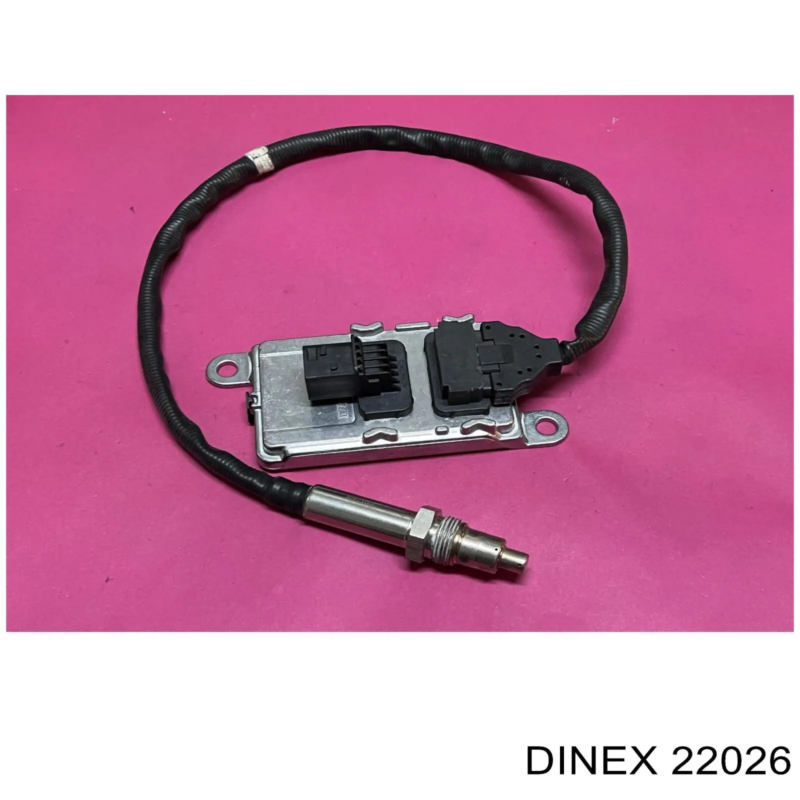  DAF 2236408 ціна, від 103.68 USD