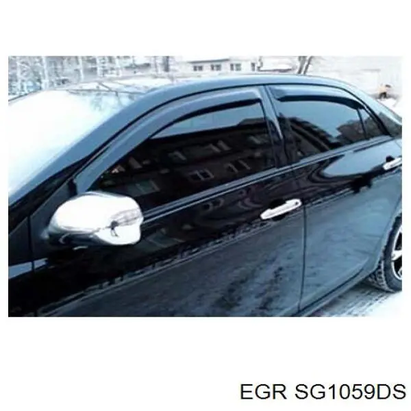 Спойлер капота на Toyota Corolla  E15