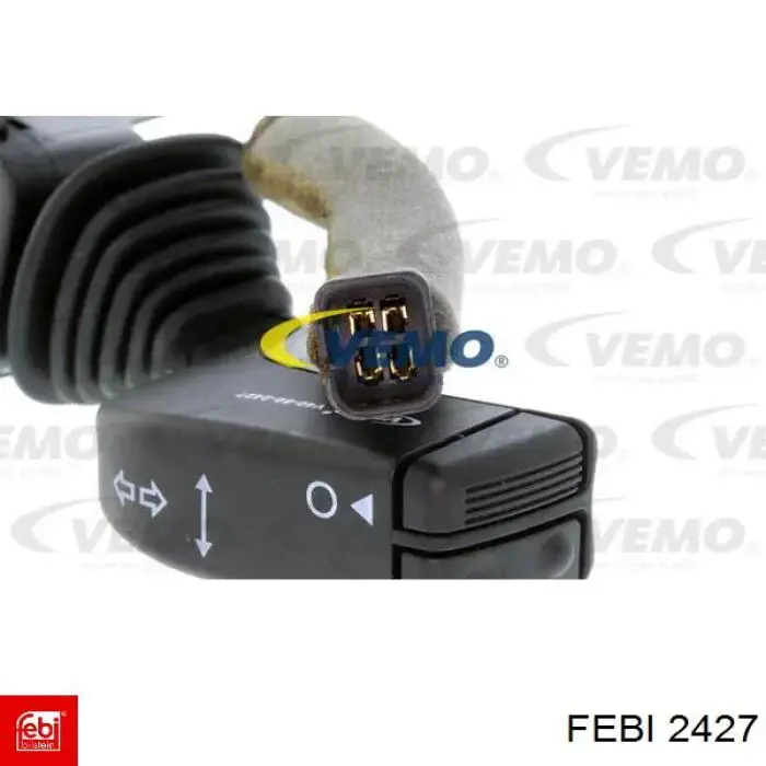 A1022000236 Mercedes Кронштейн натягувача приводного ременя