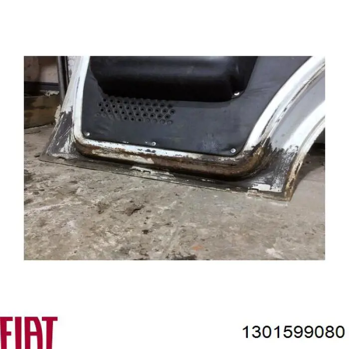Двері передні, ліві Fiat/Alfa/Lancia 1301599080 ціна, від 22.02 USD
