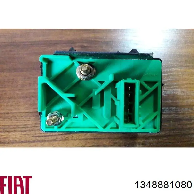Реле управління Fiat/Alfa/Lancia 1348881080 ціна, від 19.00 USD