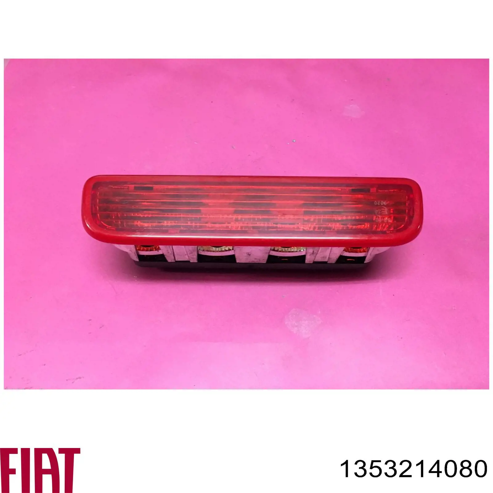 Купити Задній стоп Fiat Fiorino Qubo 225
