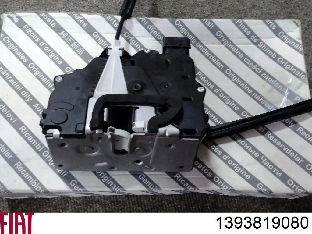 Замок передніх пасажирських дверей Fiat/Alfa/Lancia 1393819080 ціна, від 44.94 USD