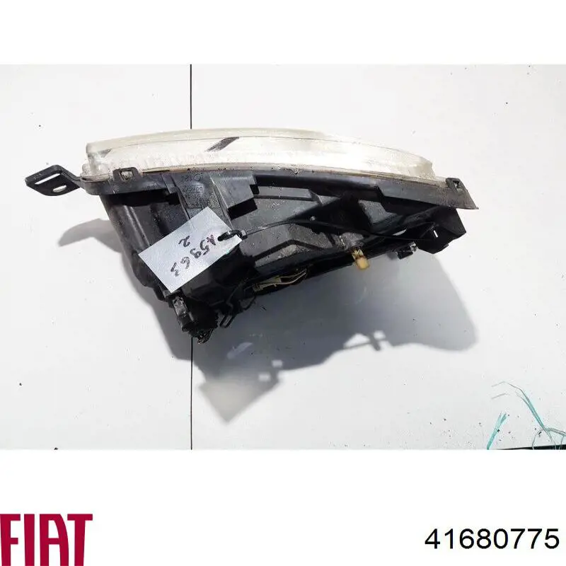 41680775 Fiat/Alfa/Lancia Фари