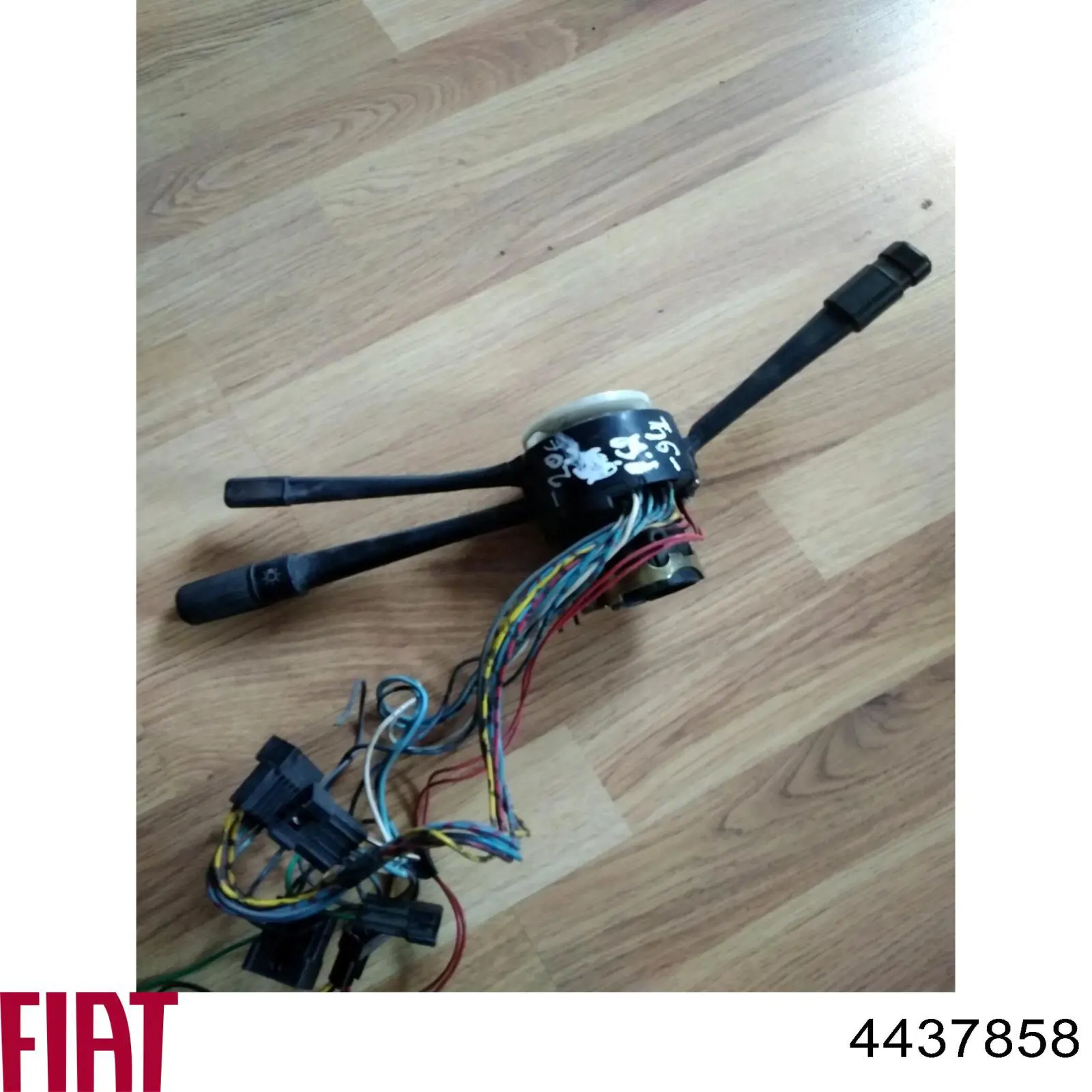 Купити 4437858 Fiat/Alfa/Lancia Підрульовий перемикач