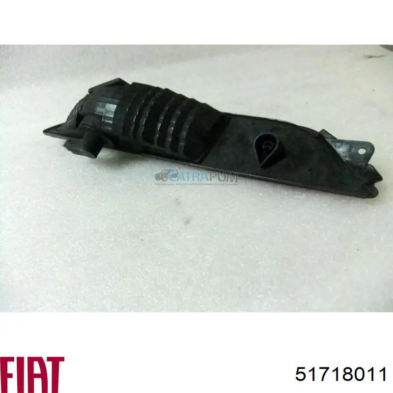 Купити 0051718011 Fiat/Alfa/Lancia Ліхтар заднього бампера, правий