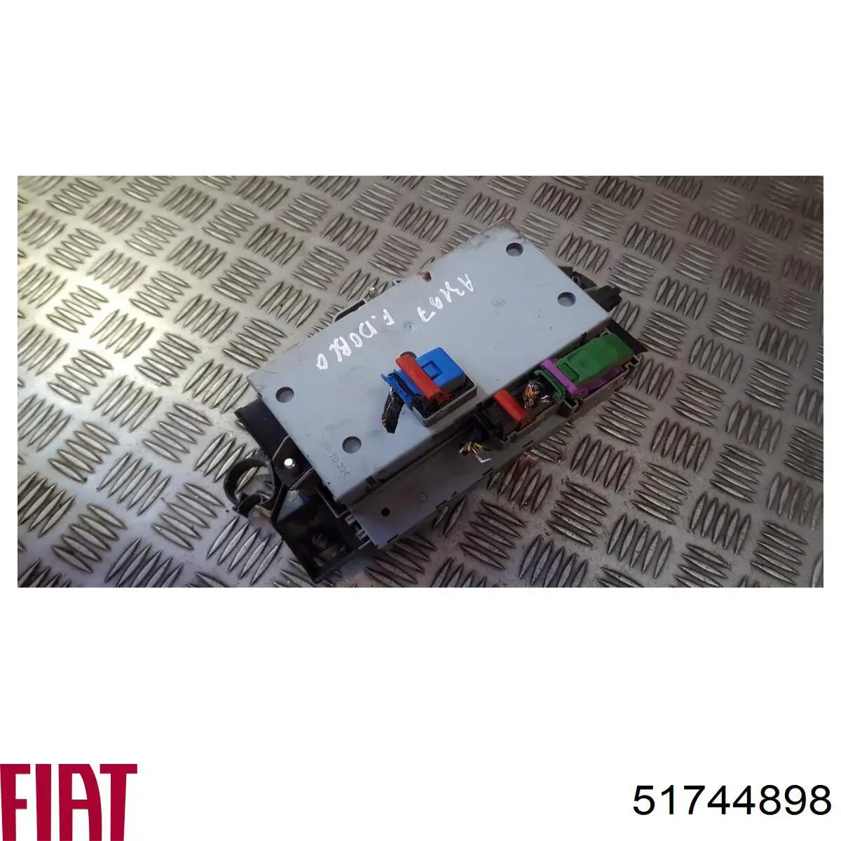  Fiat/Alfa/Lancia 51744898 ціна, від 10.83 USD