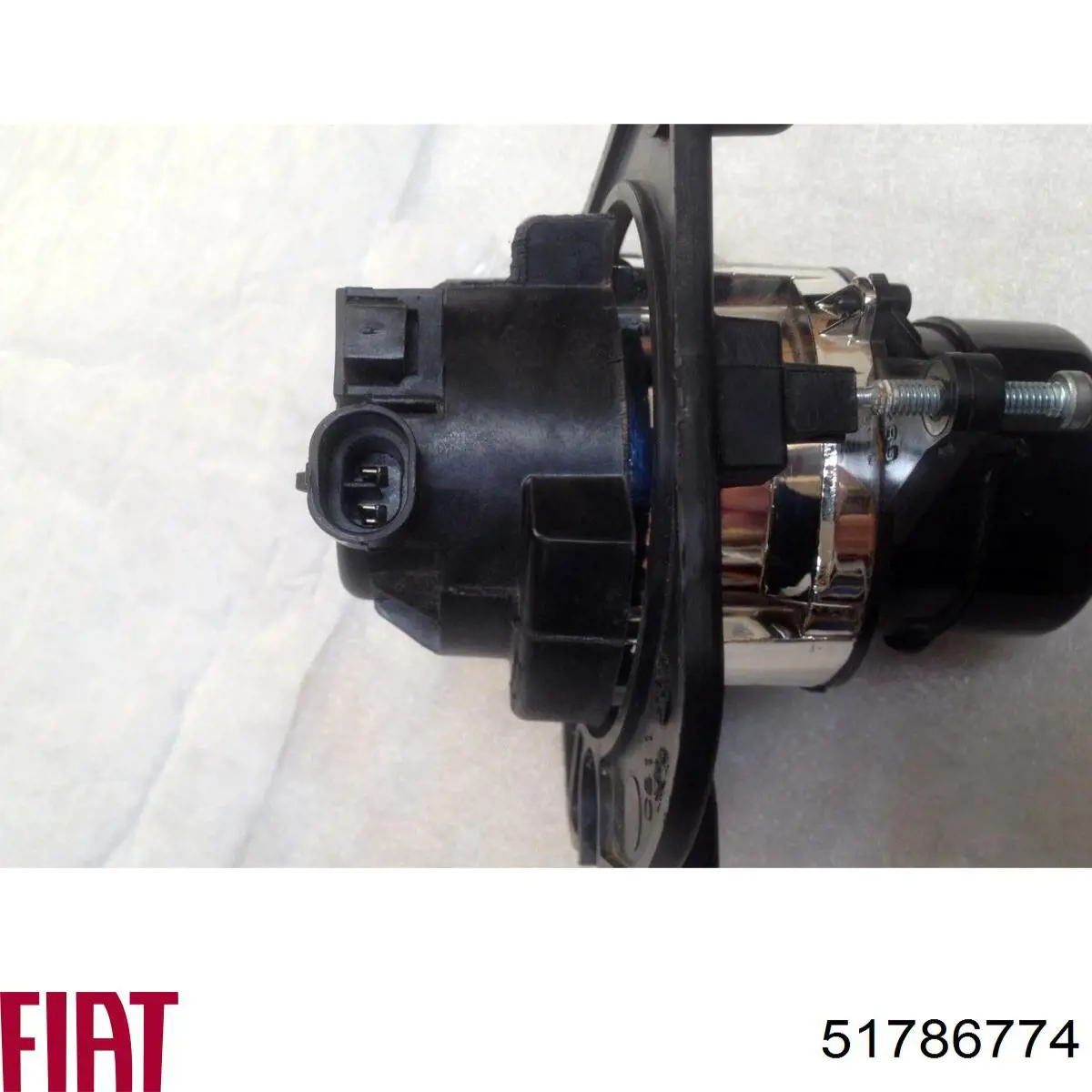 Протитуманка ліва Fiat/Alfa/Lancia 51786774 ціна, від 34.99 USD